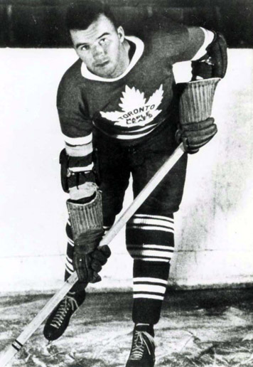 Hall of Famer Gord Drillon