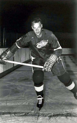 Hall of Famers Gordie Howe